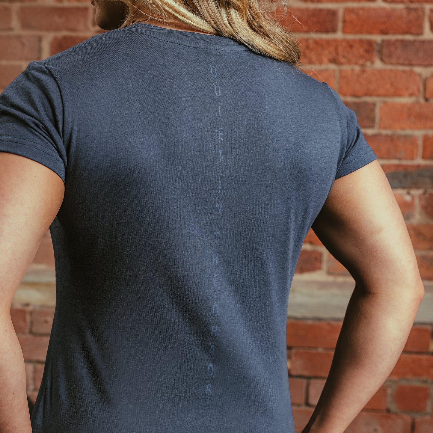 Serenity T-shirt (Wanita)