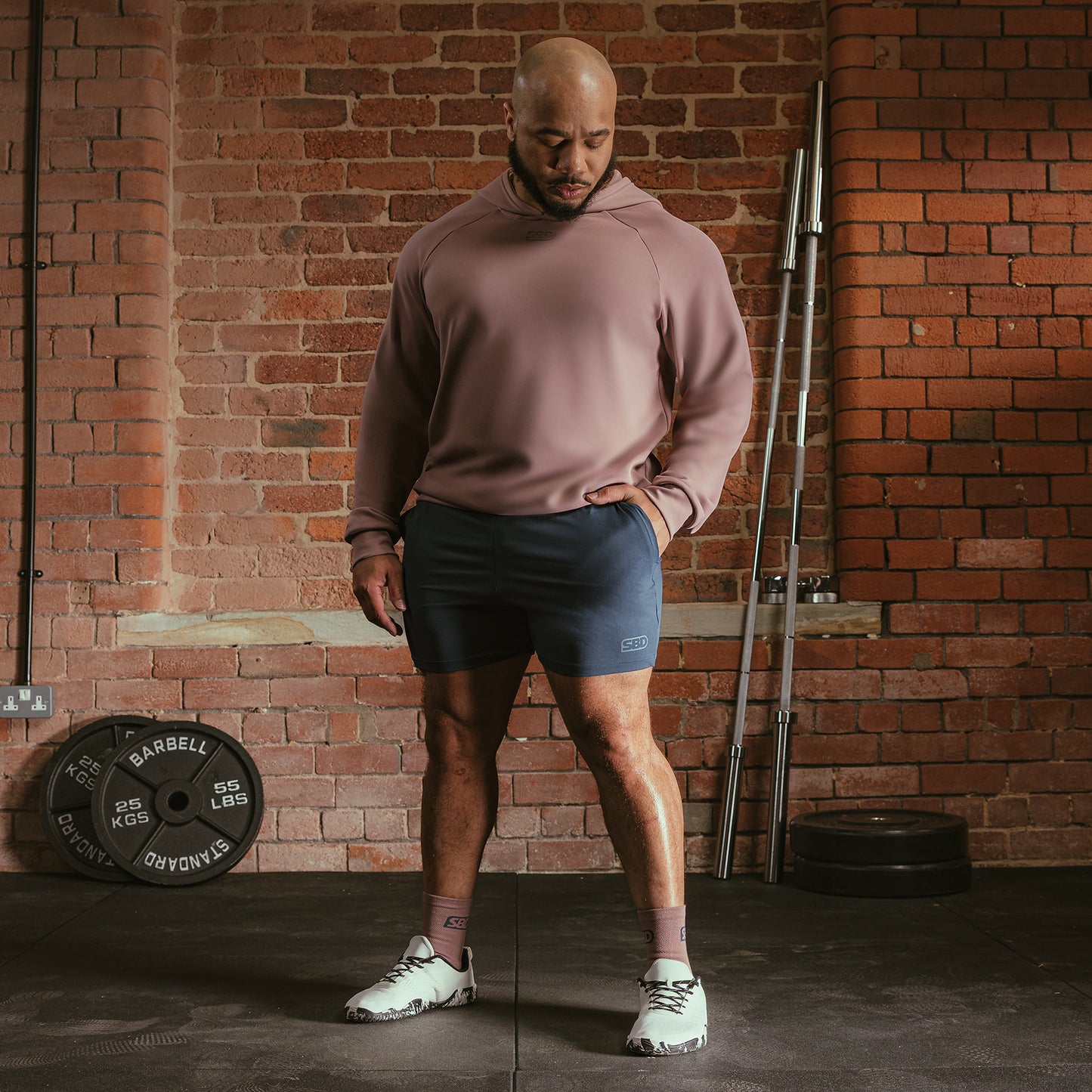 Serenity Training Shorts (Pria) 