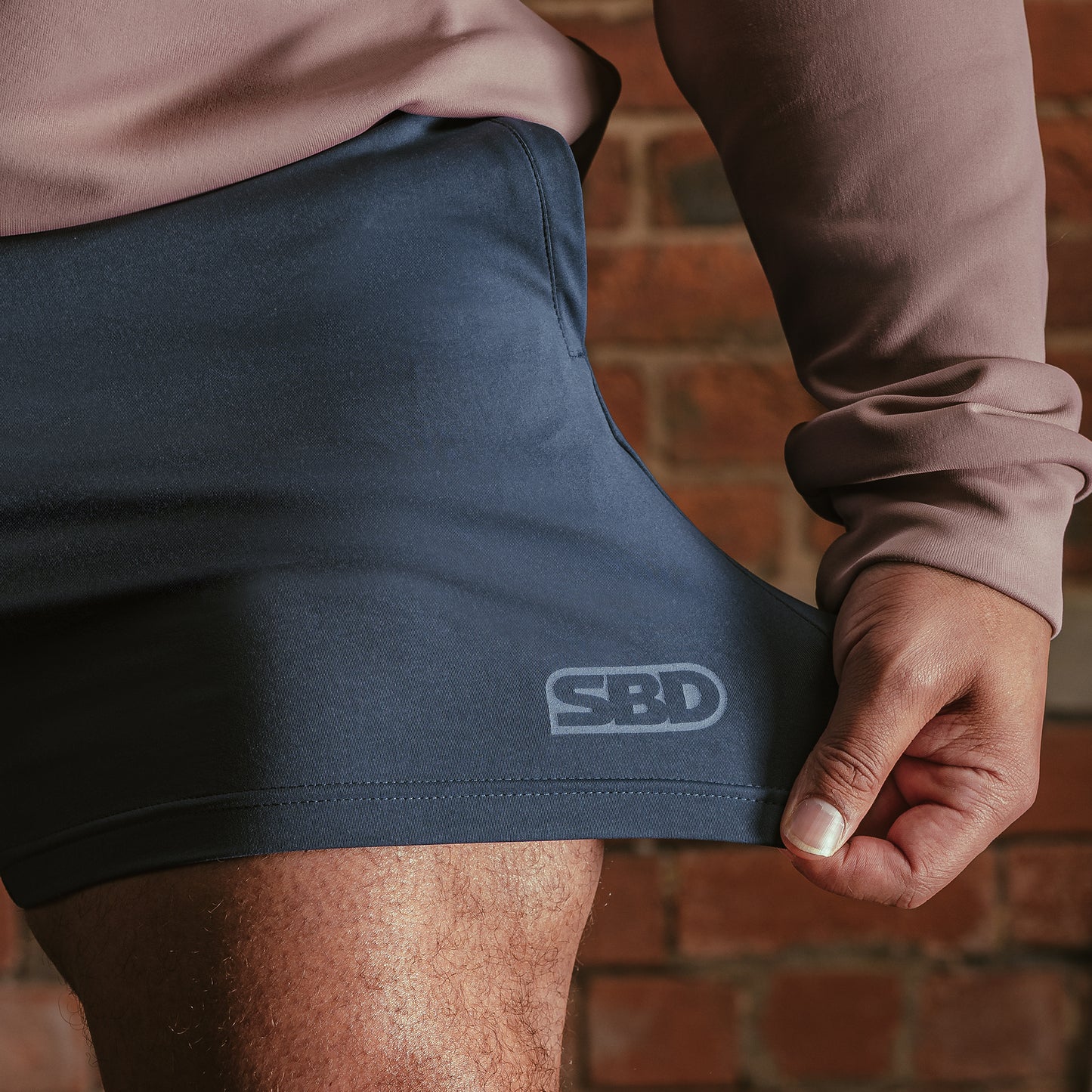 Serenity Training Shorts (Pria) 