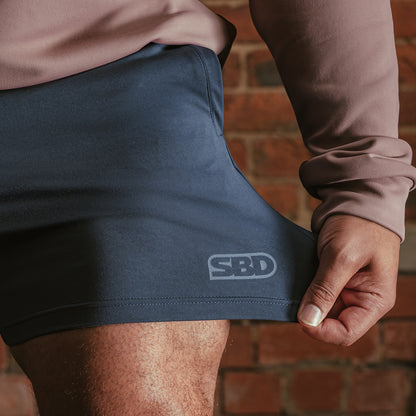 Serenity Training Shorts (Pria) 